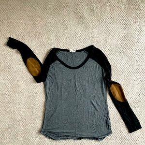 Small long sleeve shirt, black and gray